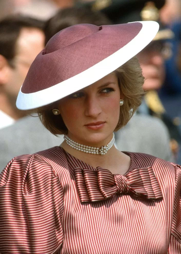 Princess Diana at Beach Head Cemetery in 1985, whose beauty was measured against toxic beauty standards