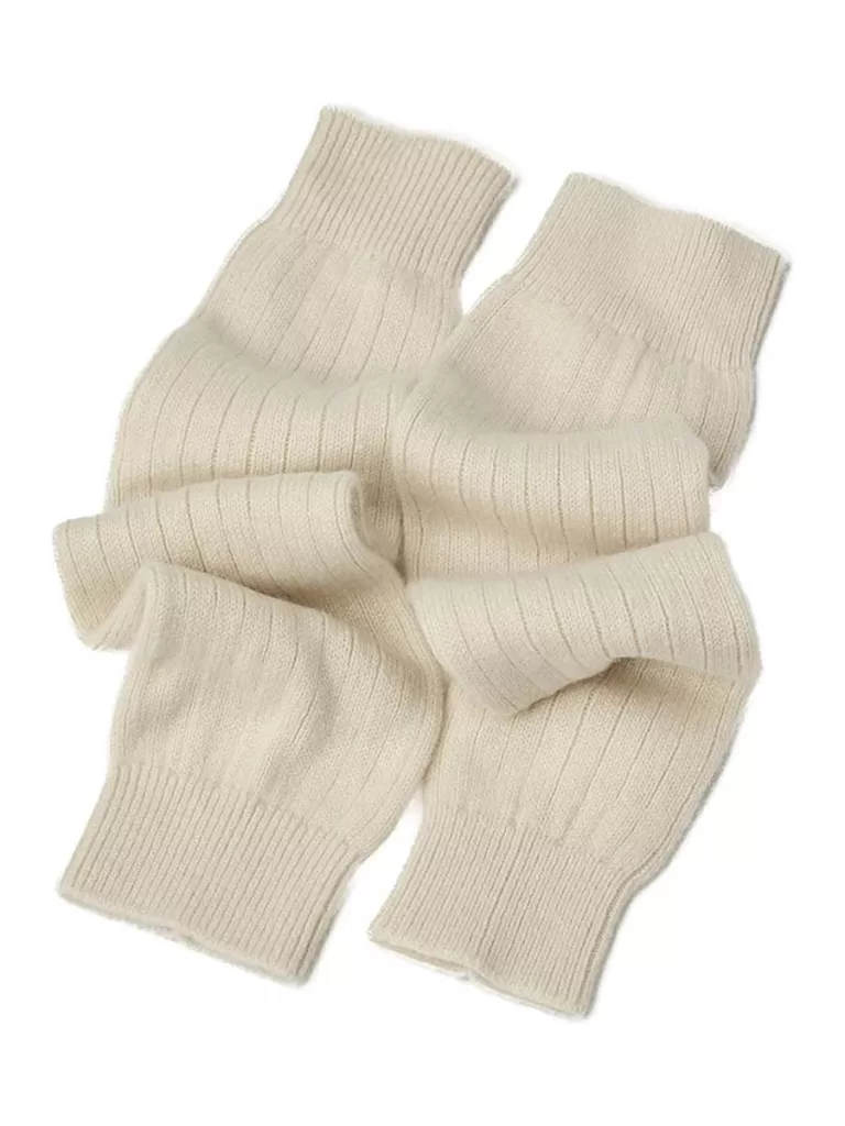 Classic cream leg warmers from Amazon